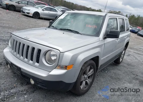 2014 Jeep Patriot Latitude z USA, uszkodzony, nr VIN 1C4NJRFB2ED500595